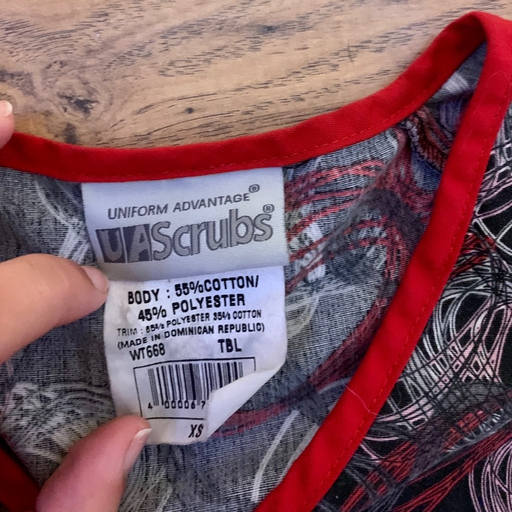 Scrub Tops - Picture 5 of 7